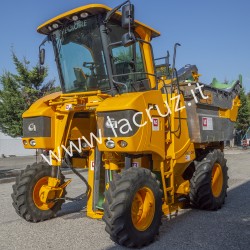 MACHINE À VENDANGER AUTOMOTRICE GRÉGOIRE G8 260 - V004